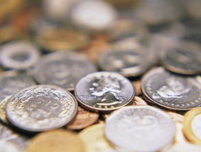 金融租赁“恋上”金融债 年内补充“弹药”480亿元